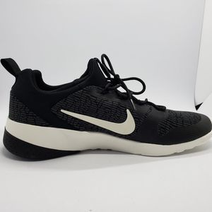 NIKE Women's CK Racer Running Shoes